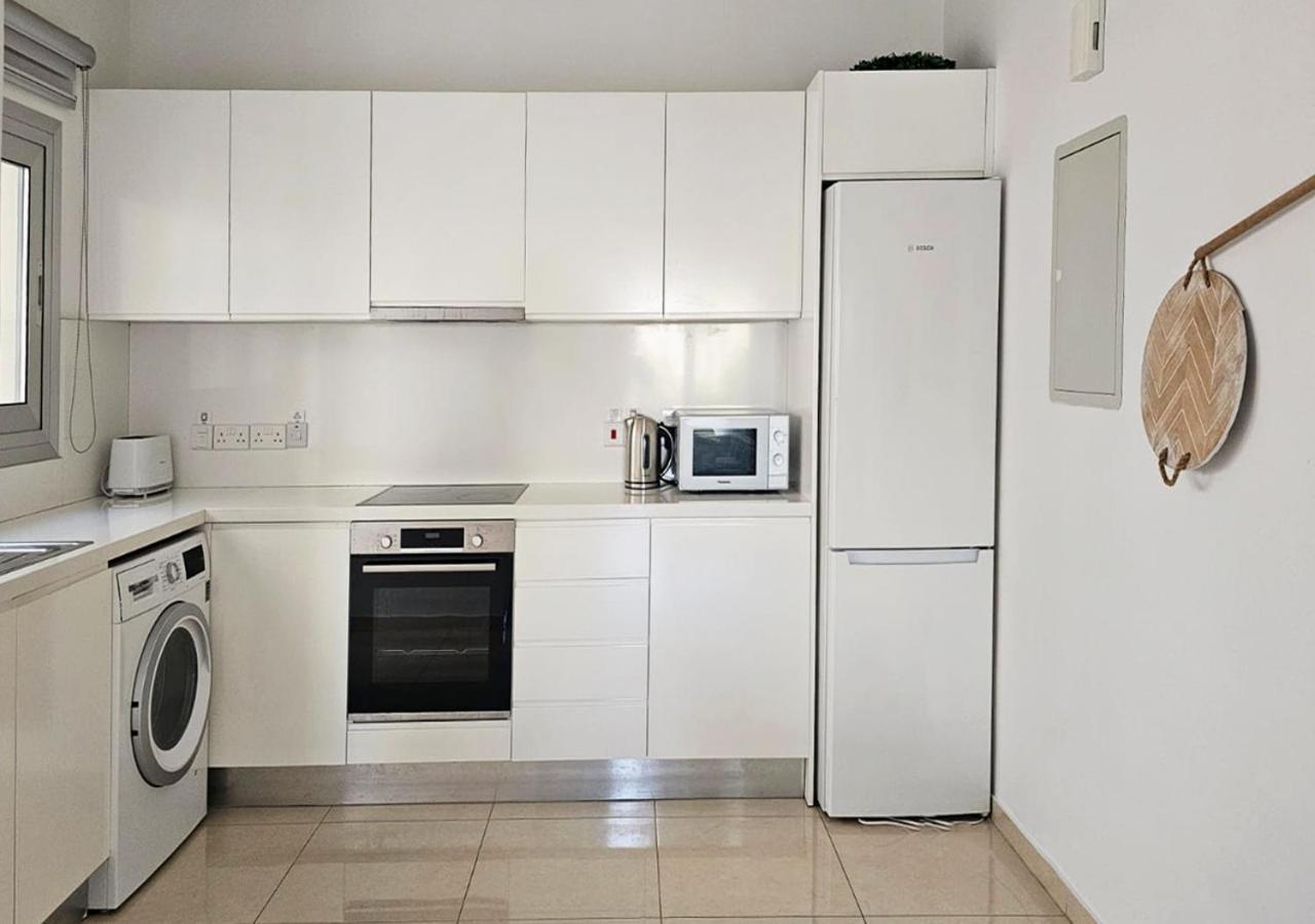 Phaedrus Living: City Centre Luxury Flat Esperidon 201 Nicosia Luaran gambar